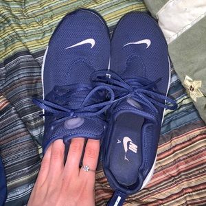 Nike Prestos
